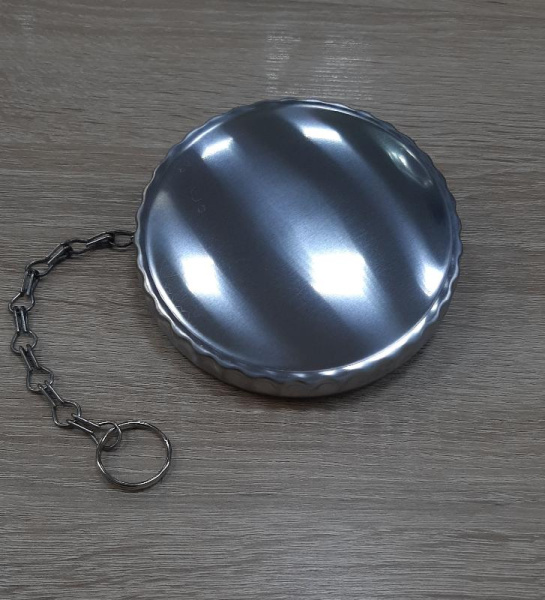 Крышка топливного бака без замка метал.глянцевая AFM (FAH80Z/DEC80-MK)